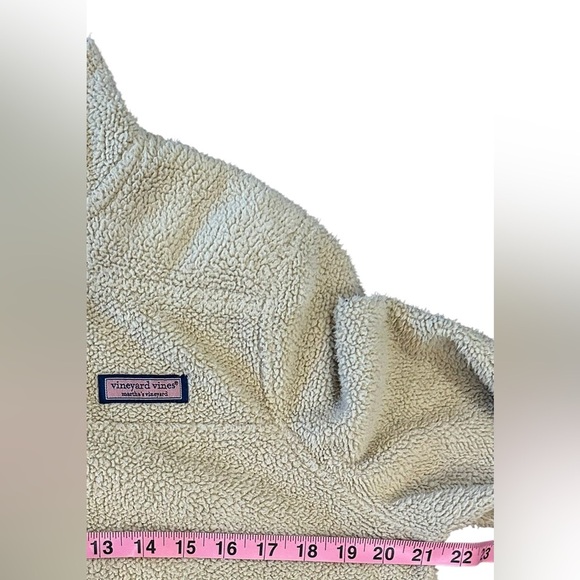 Women’s Vineyard Vines Cream Sherpa 1/4 Zip Pullover Size Medium - Picture 4 of 7
